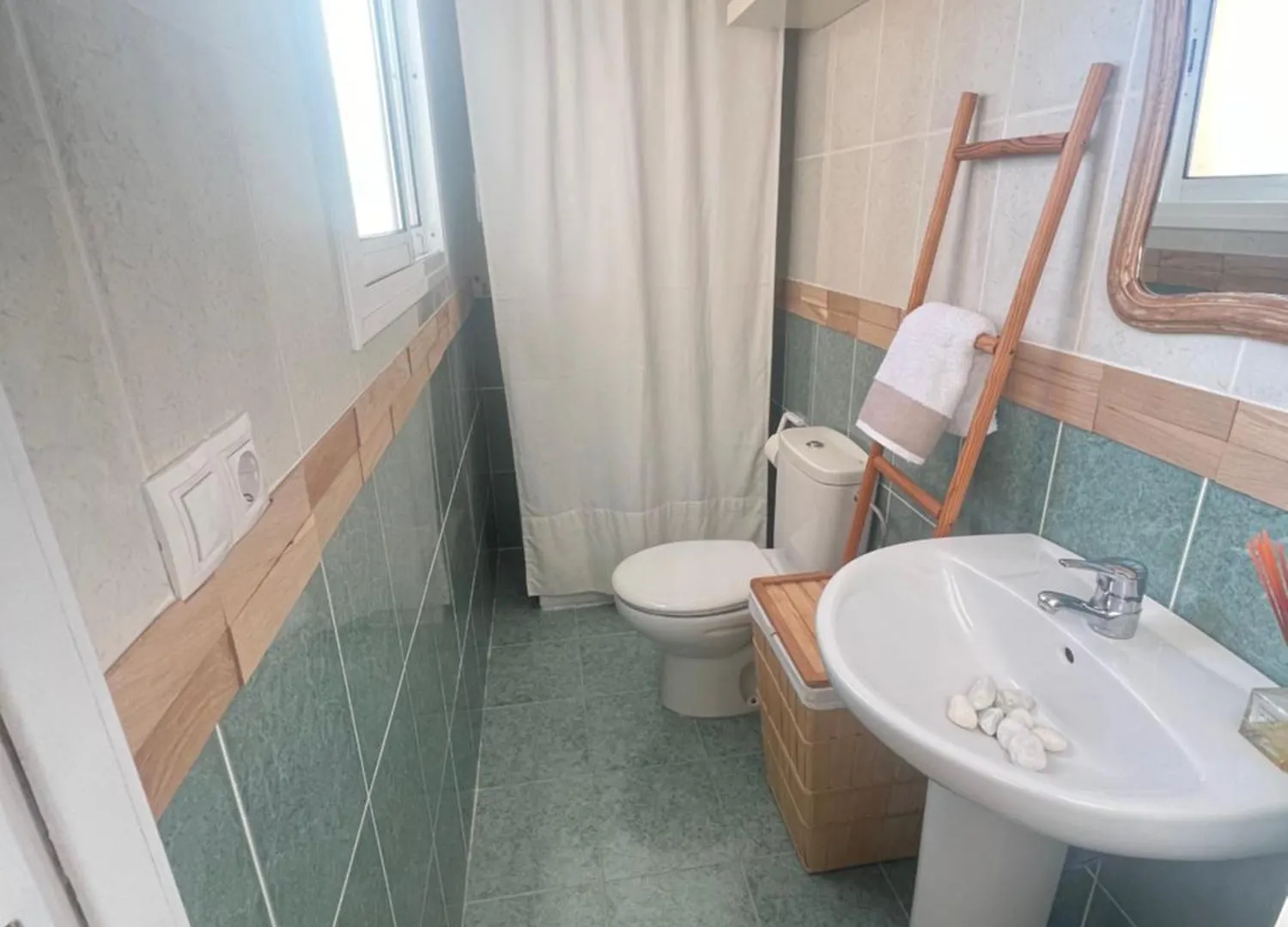 Apartment Alojamiento Luet Sant Jaume d'Enveja